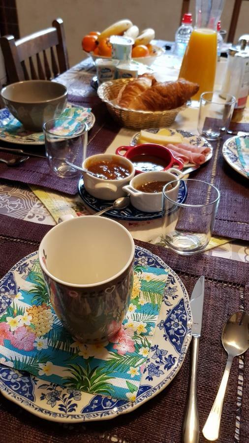 Au Nid De La Madeleine Bed & Breakfast Gaillac Eksteriør bilde